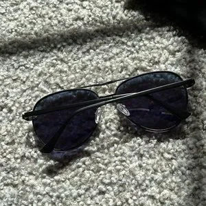 Quay Australia | Accessories | Quay X Missguided Sunglasses  display picture 3